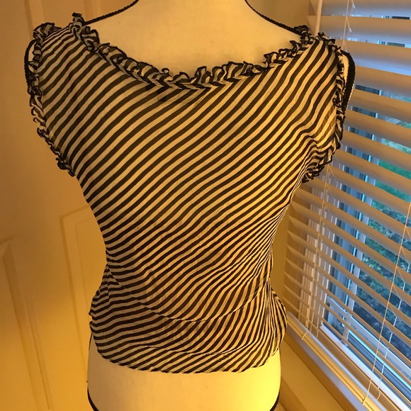 BCBG Maxazria Black & white striped top - Picture 6 of 6